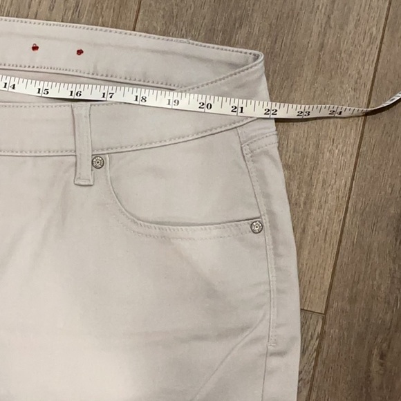 Talbots Women's Flawless Five Pockets Slim Ankle Light Gray Jeans Size 22WP - Picture 3 of 7